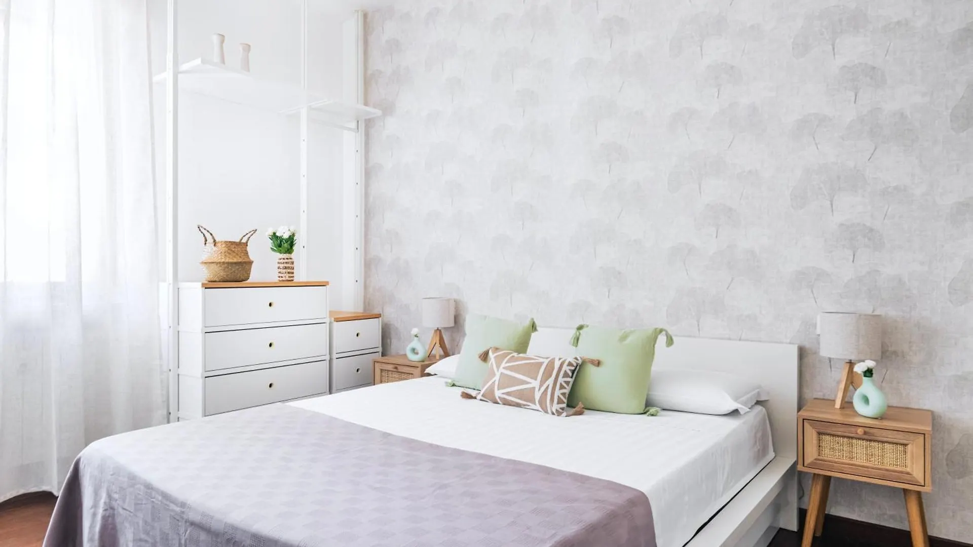 Easylife - Strategic Apt In Washington Milan 0*,  Italy